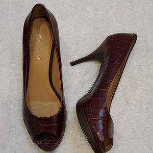 Womens shoes